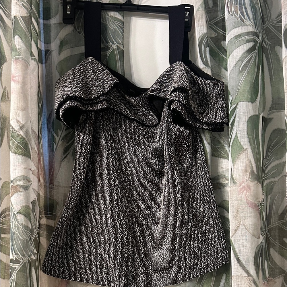 Banana Republic Black and White Textured Blouse